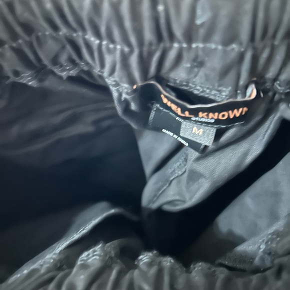 WELL KNOWN NWT THE ASTOR PLACE CARGO PANT - BLACK - Picture 4 of 9